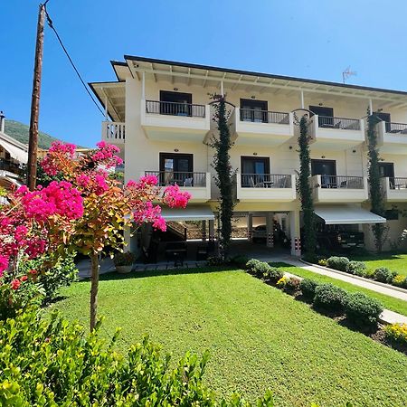 Hotel Valentinos House Parga Exterior foto